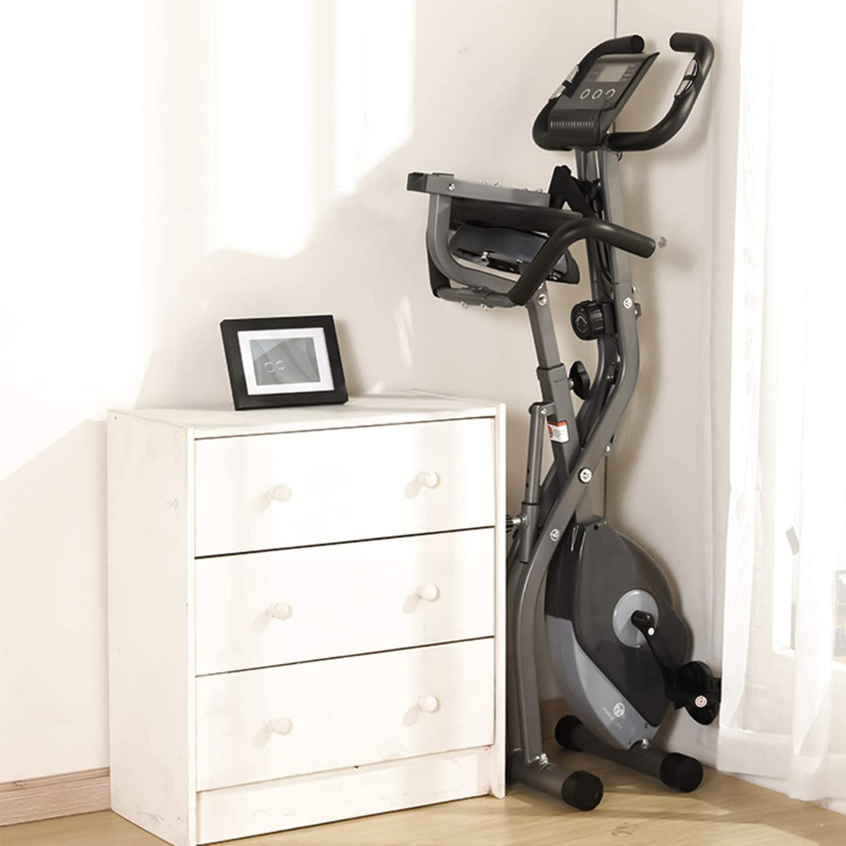 Exercise bike with backrest and rubber rope-4